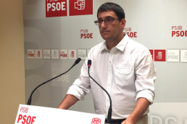 Negueruela s’ha queixat del fet que Rajoy doni l'esquena a la ciutadania.