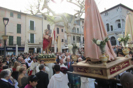 L'emotiu moment de la trobada de Jesús i Maria i el cant del Regina Coeli.