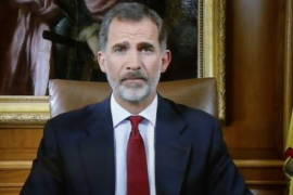 [VÍDEO] El rei compareix per televisió i assegura que «són moments difícils però els superarem»