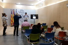 Cort organitza un cicle de tallers per conèixer els balls i els cants de diferents cultures 