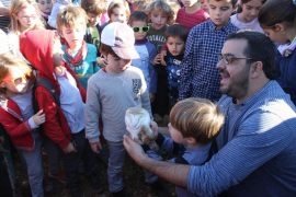 Vicenç Vidal, conseller de Medi Ambient, durant l'aniversari del Parc de Mondragó.
