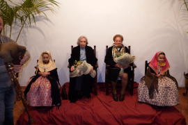 Aina Colom i Antònia Ramis reben un càlid homenatge del Foment de Cultura