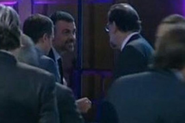 El somriure entre Santi Vila i Mariano Rajoy que ningú no es pot explicar