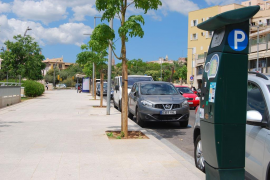 Més de 17.000 residents a zones ORA han de renovar el seu distintiu per a 2018