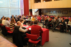 El Govern defensa a Menorca la necessitat de regular la xarxa de guarderies