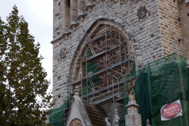 Acaben els treballs de la restauració de la rosassa de Sant Bartomeu