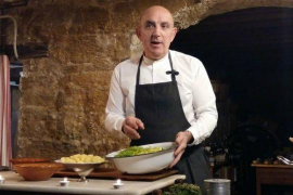 Tomeu Arbona presenta 'Cuina tradicional de Mallorca: intimitat original'