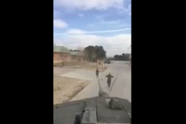 [VÍDEO] Puigdemont i Iglesias, amenaçats des d’un tanc de l’exèrcit espanyol