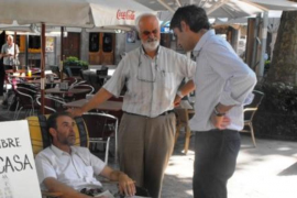 Bonhoure s'entrevista amb Josep Ll. Colom i abandona la vaga.