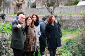 Armengol recorre Valldemossa per conèixer «les necessitats dels valldemossins»