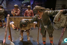 [VÍDEO] Demanen la decapitació de Puigdemont durant l’actuació d’una ‘chirigota’ a Cadis