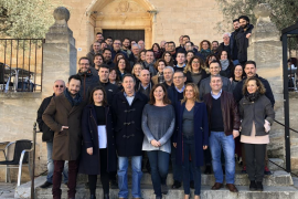 Armengol amb la resta de regidors i regidores del PSIB de Mallorca.