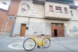 [VÍDEO] Mural d’homenatge a Cuixart que diu «La cel·la és petita però el somni és immens»