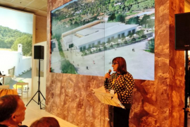 Busquets presenta a Madrid el projecte de l'Escola d'Hoteleria d'Eivissa 