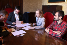 L’EMT i el Banc Europeu d’Inversions acorden la renovació de la flota d’autobusos