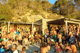 El Consell de batles d'Eivissa i ajuntaments s'alien per combatre activitats turístiques il·legals