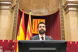 Torrent ajorna el ple d'investidura de Sànchez fins que es pronunciï Estrasburg