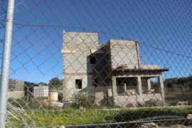 Imatge d'una casa il·legal per esbucar