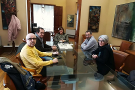 Busquets trasllada a l'STEI el seu compromís de resoldre el litigi sobre els Acords de carrera professional 