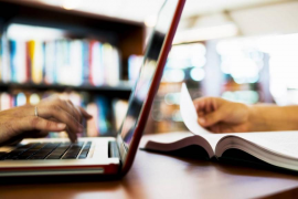 UOB rebutja el projecte d'institut d'ensenyament a distància