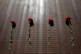 Placa del Mur de la Memòria del cementiri de Palma