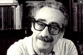 ICULT Manuel de Pedrolo FOTO Fundacio Pedrolo EN LA IMAGEN DESPACHO CALVET 1985