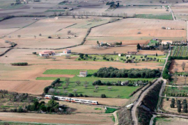 Terraferida acusa el Govern d'«oblidar» el transport públic col·lectiu en el Pla de Transports