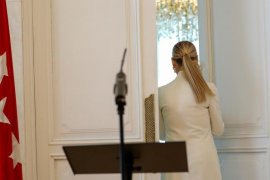 Cifuentes deixa la seva acta de diputada i abandona definitivament la política