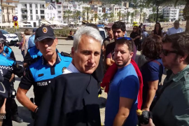 [VÍDEO] Un periodista és sancionat amb 600 euros per un incident en un acte de campanya de l’1-O