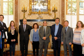 Els nous membres del Consell de Direcció d'IB3 prenen possessió en el Parlament