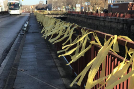 A Castellbell i el Vilar, ni llaços grocs ni banderes espanyoles a la via pública