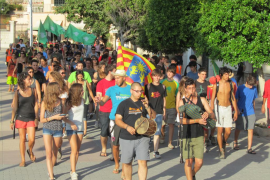 La marxa recorregué el trajecte entre Can Miró i Muleta, on es llegí un manifest.