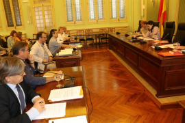 Els estrangers i majors de 16 anys podran signar les ILP