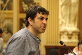 MÉS considera que no hi ha motius per celebrar la Constitució espanyola  