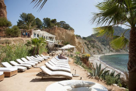 Reclamen a l'Ajuntament d'Eivissa mesures per eliminar «immediatament» els 'beach clubs'
