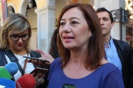 Cort i el Govern se soliraritzen per acollir els refugiats de l’Aquarius