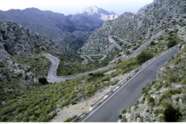 Mallorca, una illa per conèixer amb moto