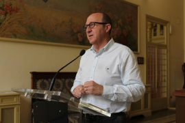 Juli Dalmau serà el nou diputat i María José Camps la nova portaveu del PSIB