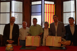 Sóller viatja a Portvendres per completar l'acte d'agermanament