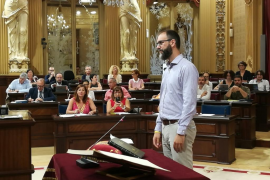 [VÍDEO] Gallardo promet el càrrec expressant «absolut desacord amb l'empresonament dels dirigents catalans»