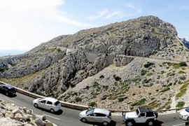 Una exposició per reflexionar sobre la 'Història del turisme a la Serra de Tramuntana, passat, present i... futur?'