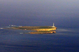 Sant Lluís aprova una moció d'El Pi que insta a negociar la compra de l'Illa de l'Aire