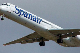 Armengol trasllada la seva solidaritat amb les víctimes de l'accident d'Spanair