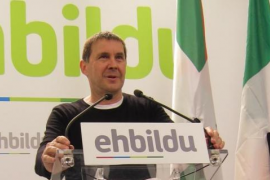 Otegi fa una crida a totes les nacions sense estat a «sincronitzar els seus rellotges polítics»