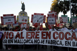 Foto d'arxiu de la protesta al centre de Palma contra el tancament de la planta de Coca Cola.

