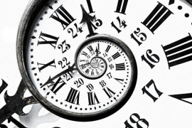 A les dues de la matinada seran les tres. 