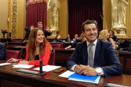 Company critica que els turistes hagin de pagar l'«ecotaxa» mentre es produeixen vessaments a les platges