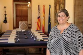 Dimiteix la consellera de Transparència, Participació i Cultura, Esperança Camps 