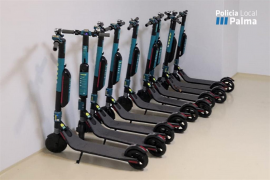 La Policia de Palma retira 13 patinets elèctrics que es llogaven sense llicència