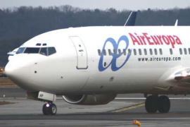 Esquerra de Menorca pregunta al Parlament Europeu pel transport aeri.